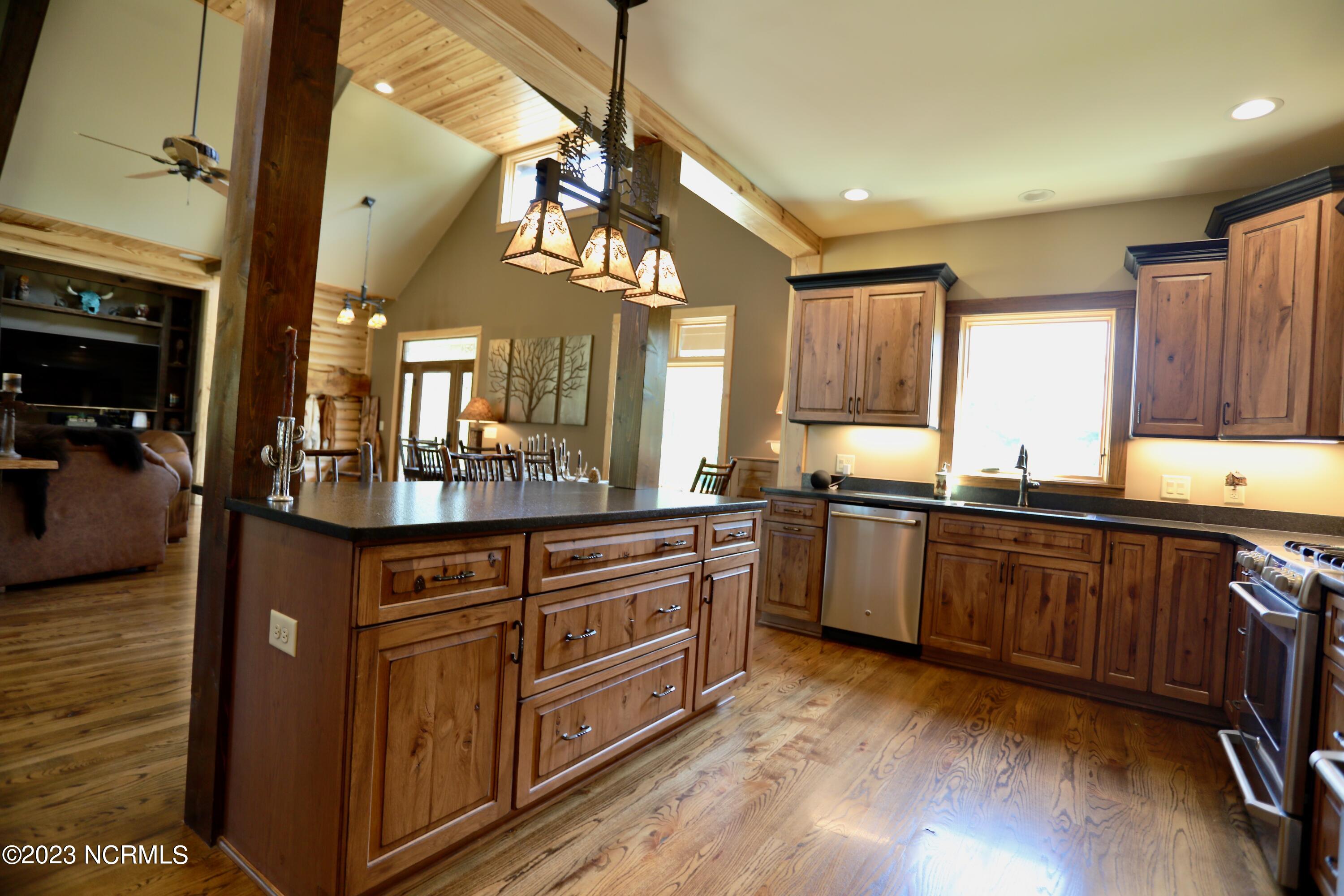 200 Saddle Ridge West End, NC 27376 - Photo 18 of 52 023A8483