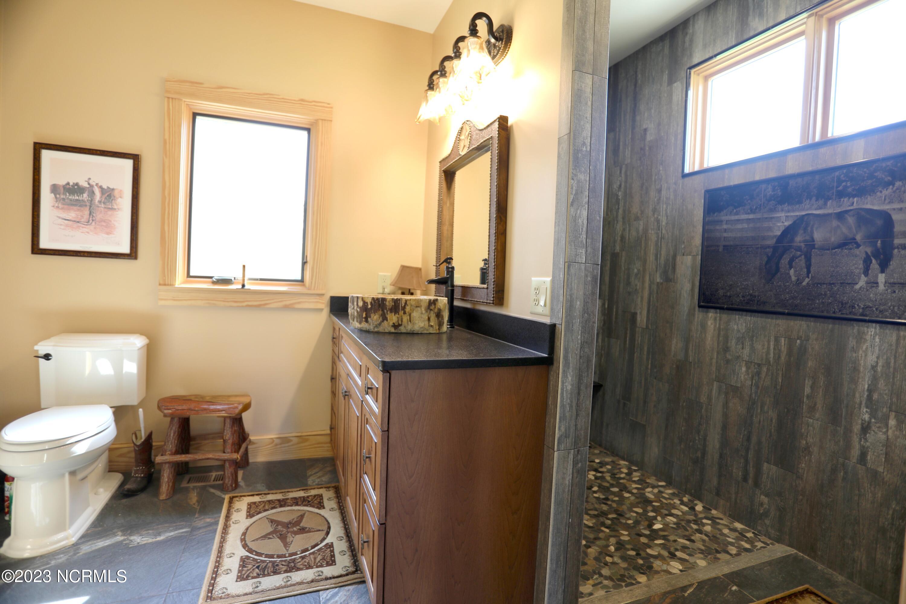 200 Saddle Ridge West End, NC 27376 - Photo 26 of 52 023A8502