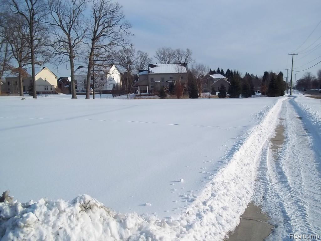 3275 Potter Road Wixom, MI 48393 - Photo 2 of 3