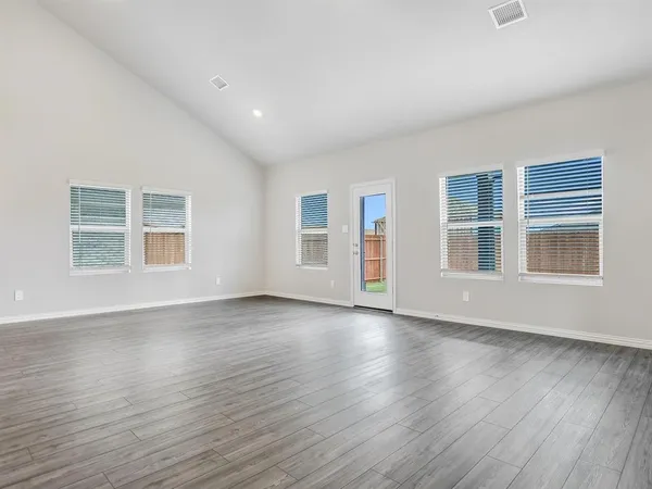 $3,200 | 2256 Bellatrix Drive, Haslet, TX 76052