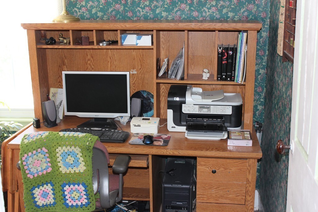 280 Somers Road Hampden, MA 01036 - Photo 14 of 30 a room with furniture and a flat screen tv