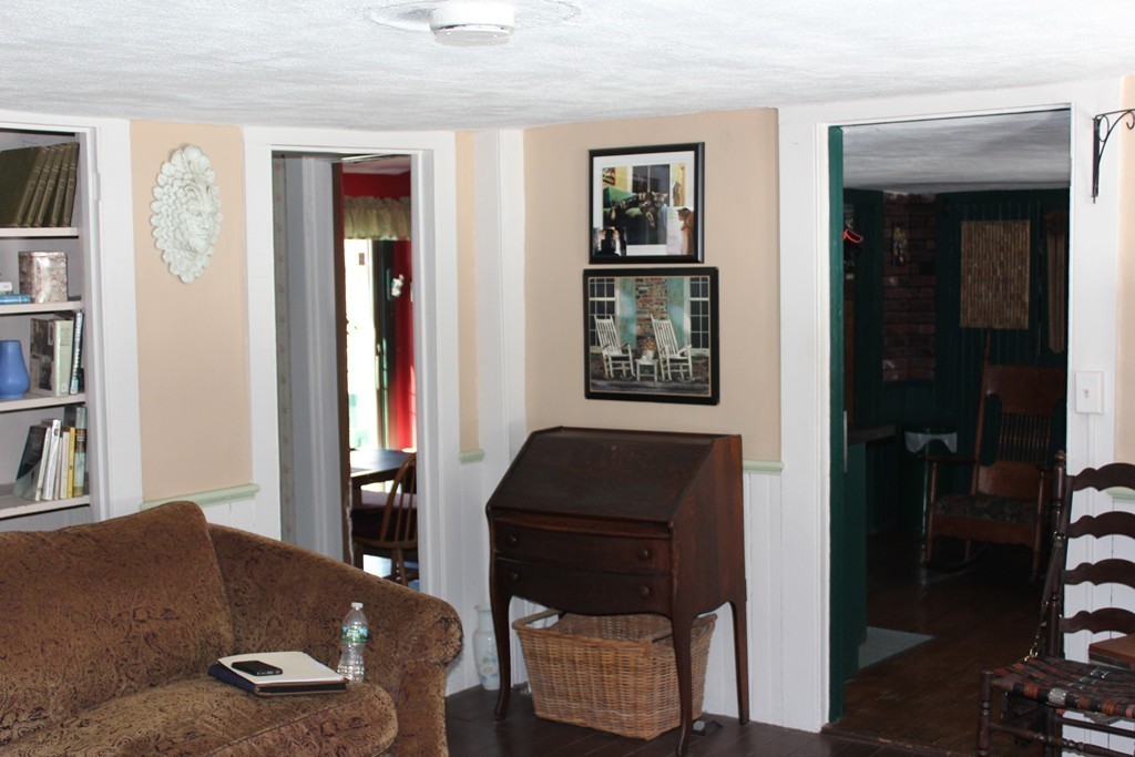 280 Somers Road Hampden, MA 01036 - Photo 19 of 30 a living room with furniture and a window