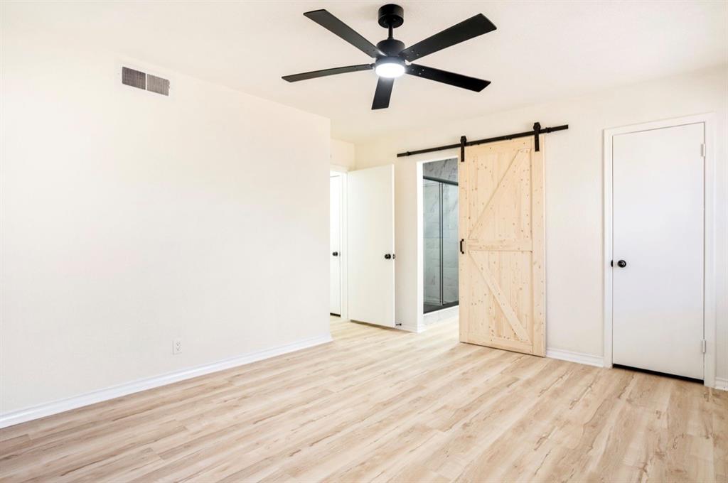 509 West Ridgewood Drive Garland, TX 75041 - Photo 9 of 21