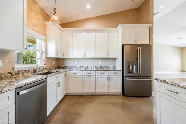 $1,400,000 | 5535 County Road 78, LaBelle, FL 33935