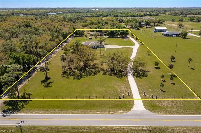 $1,400,000 | 5535 County Road 78, LaBelle, FL 33935