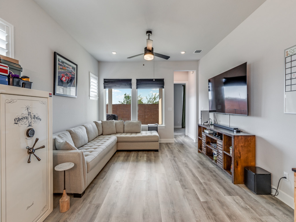 220 Monterey Oak Trail Georgetown, TX 78628 - Photo 12 of 25