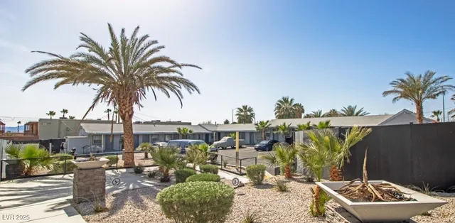 $900 | 1401 East Carson Avenue, Unit 3, Las Vegas, NV 89101