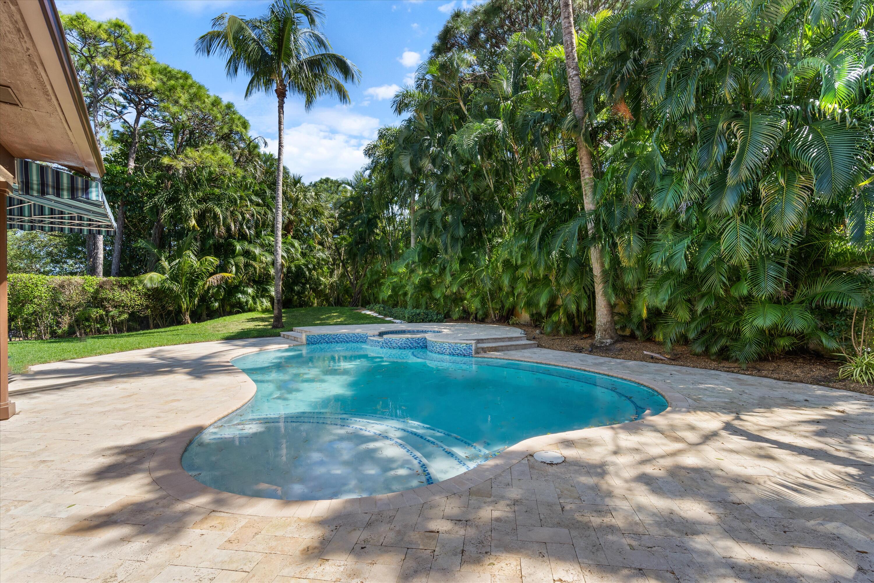 142 Segovia Way Jupiter, FL 33458 - Photo 5 of 43 Pool