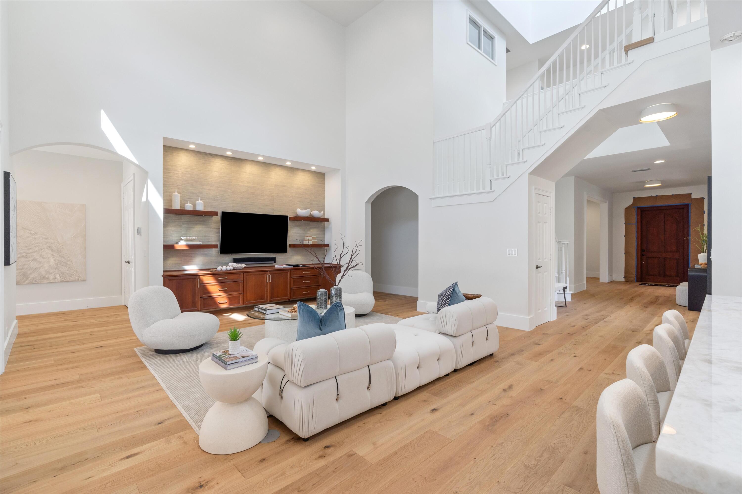 142 Segovia Way Jupiter, FL 33458 - Photo 8 of 43 Open-concept