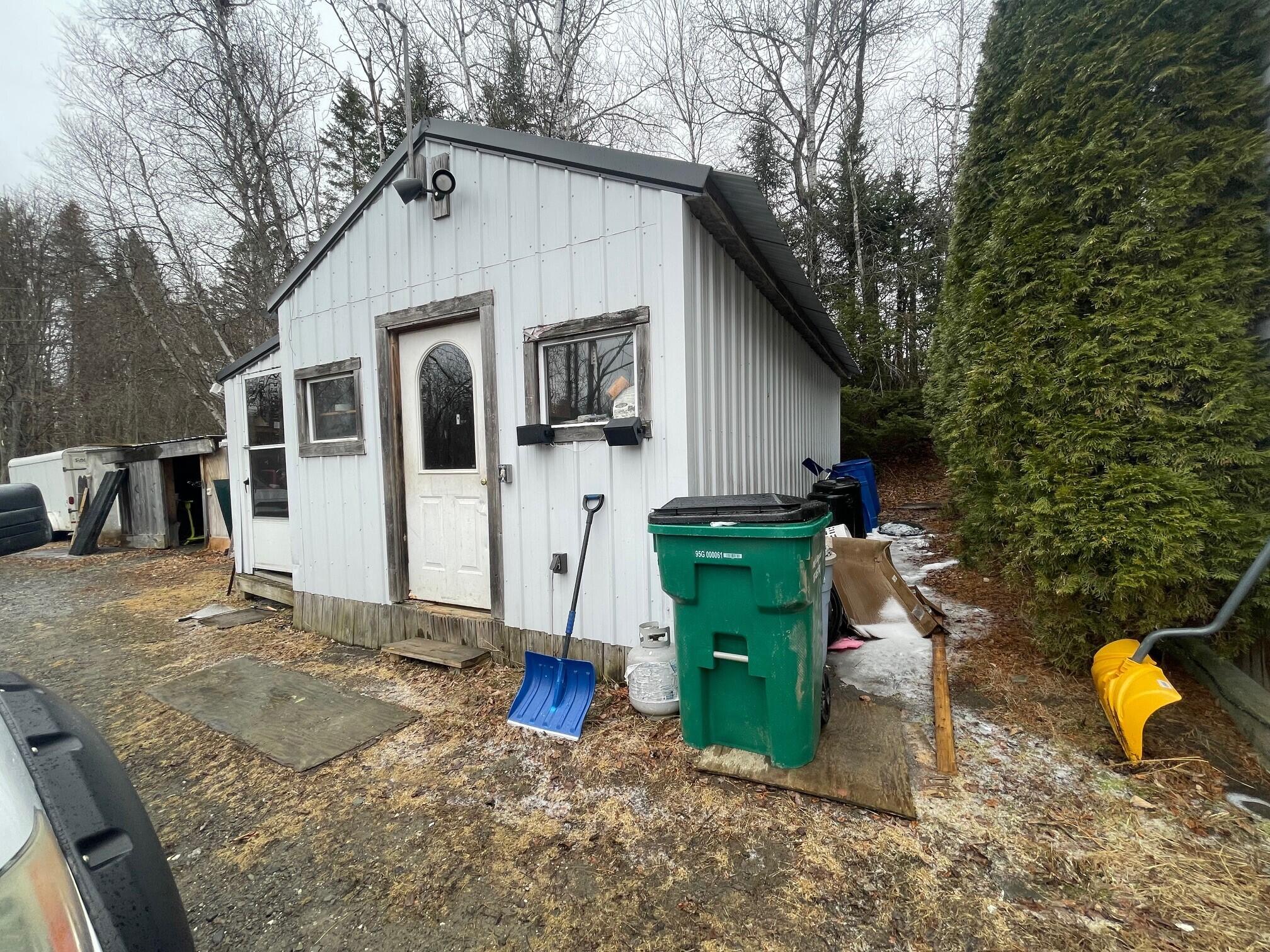 9 Jackson Street Dexter, ME 04930 - Photo 17 of 23 11