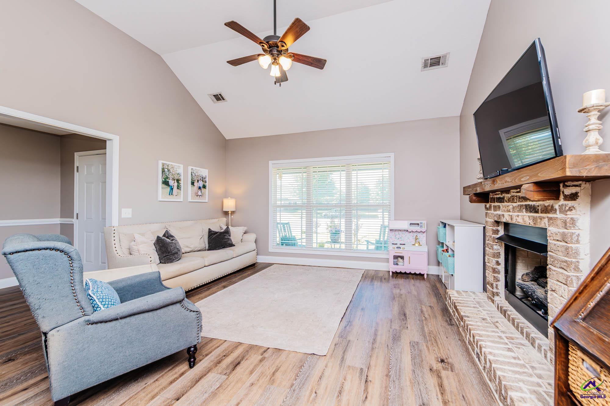 103 Lasseter Lane Perry, GA 31069 - Photo 4 of 34