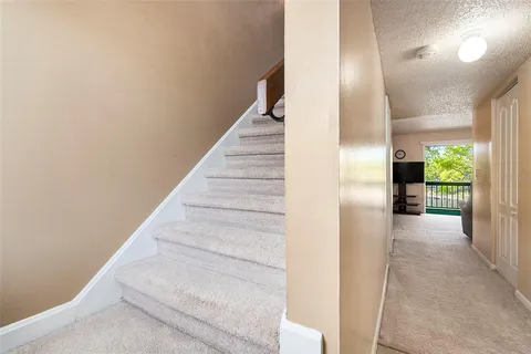 a view of entryway and hall