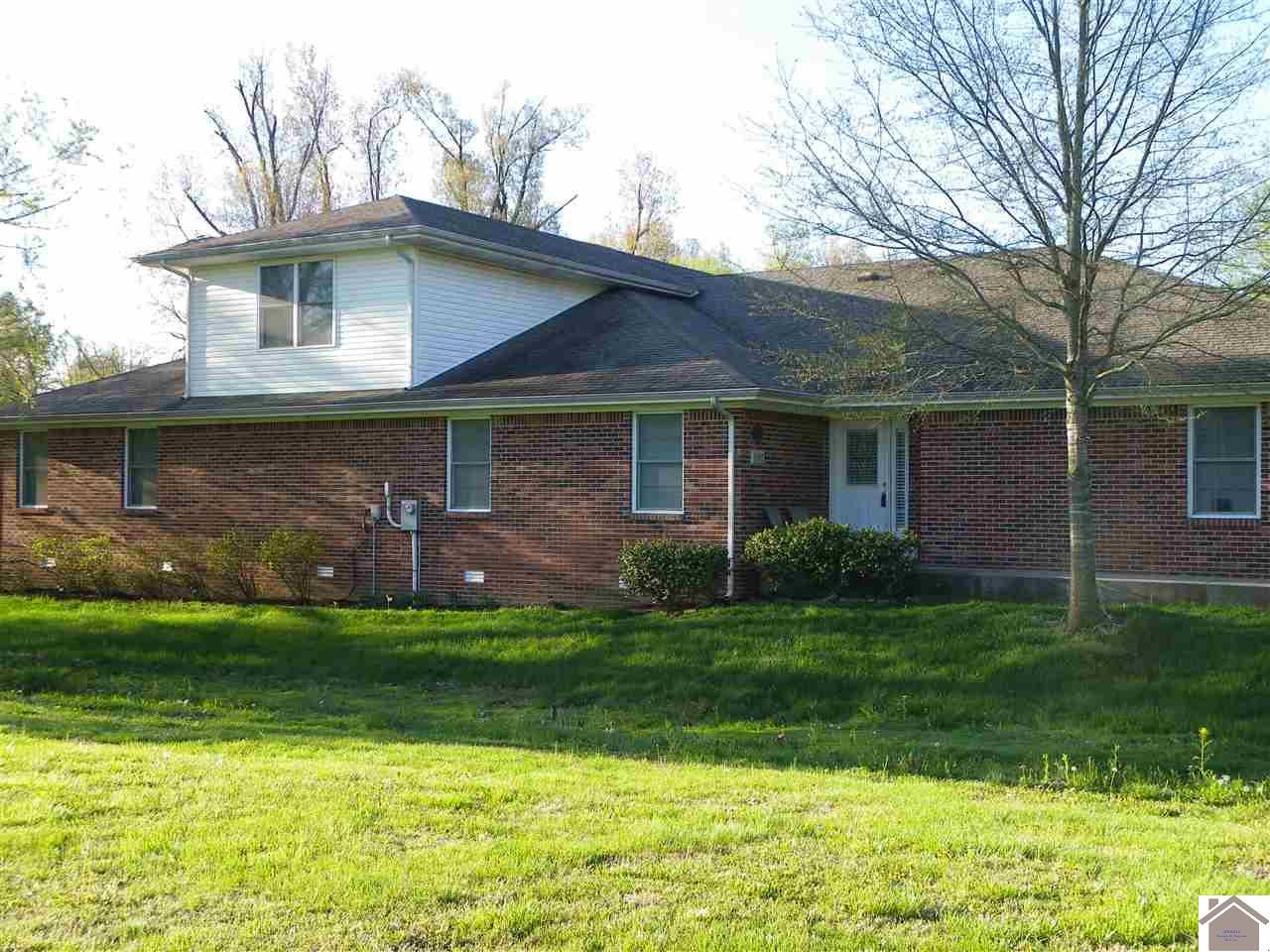 1582 Holt Road Paducah, KY 42001 - Photo 1 of 1 Photo 1