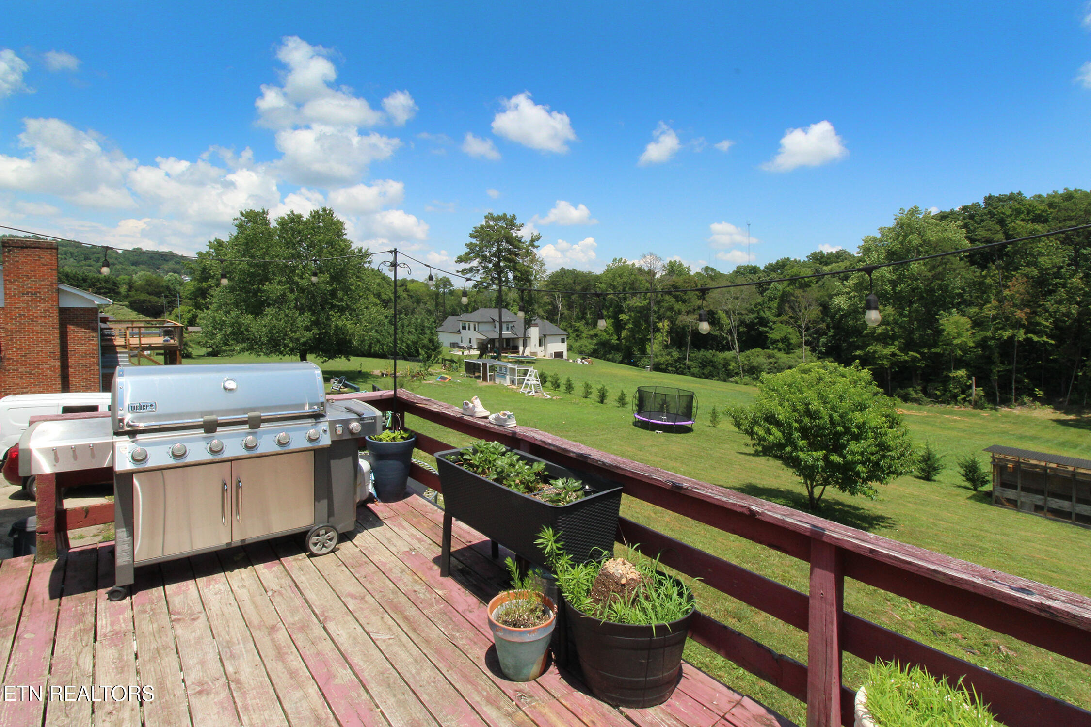 3718 Cherrylog Road Knoxville, TN 37921 - Photo 24 of 31 Deck