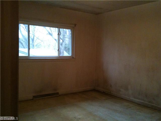 702 Rockspring Road High Point, NC 27262 - Photo 5 of 11 Master Bedroom.
