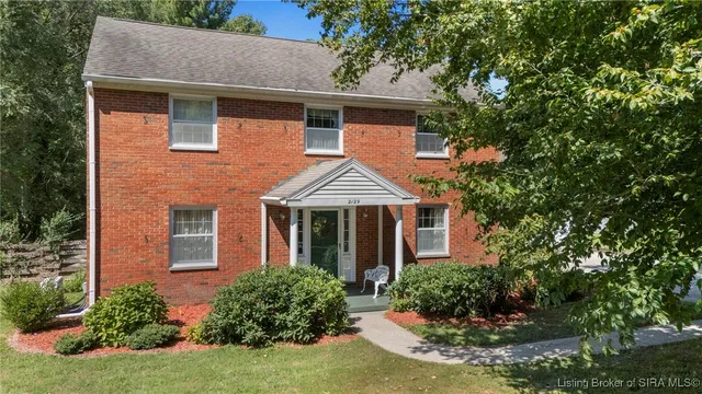 $309,999 | 2129 Seneca Drive, Madison, IN 47250