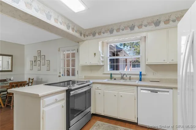 $309,999 | 2129 Seneca Drive, Madison, IN 47250