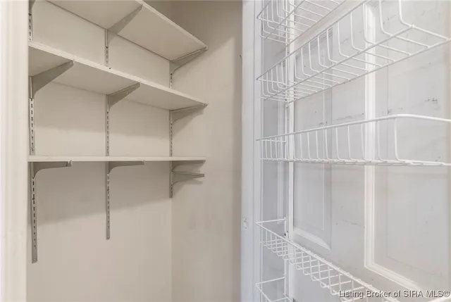 $309,999 | 2129 Seneca Drive, Madison, IN 47250