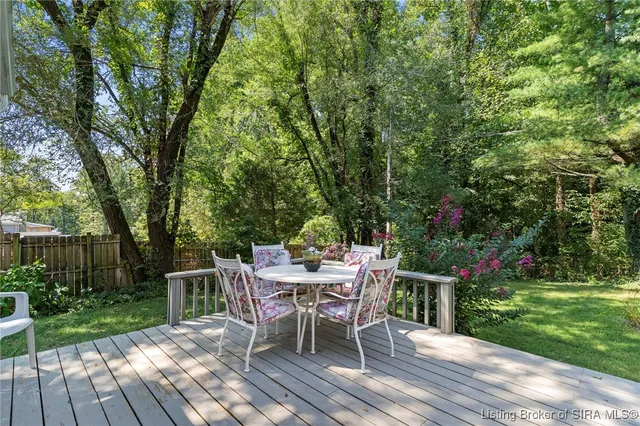 $309,999 | 2129 Seneca Drive, Madison, IN 47250