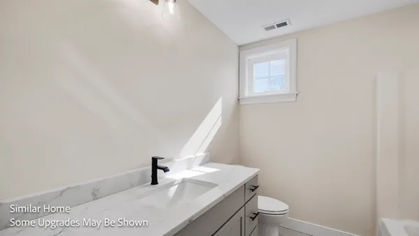 $1,740,000 | 4 Windsong Place, Stratham, NH 03885