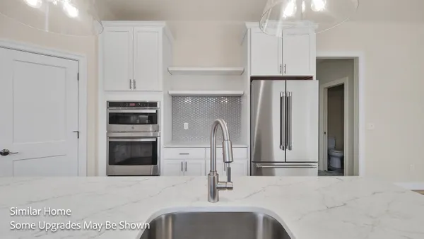 $1,740,000 | 4 Windsong Place, Stratham, NH 03885