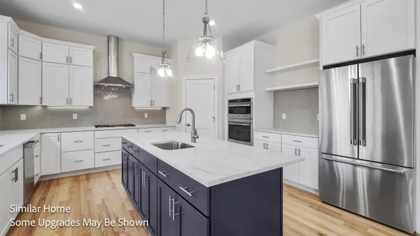 $1,740,000 | 4 Windsong Place, Stratham, NH 03885
