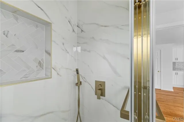 $2,000 | 238 Oriskany Boulevard, Unit 1, Whitestown, NY 13492