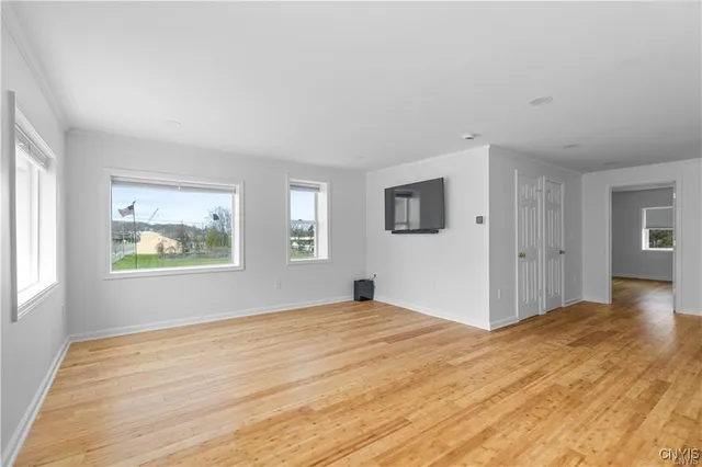 $2,000 | 238 Oriskany Boulevard, Unit 1, Whitestown, NY 13492