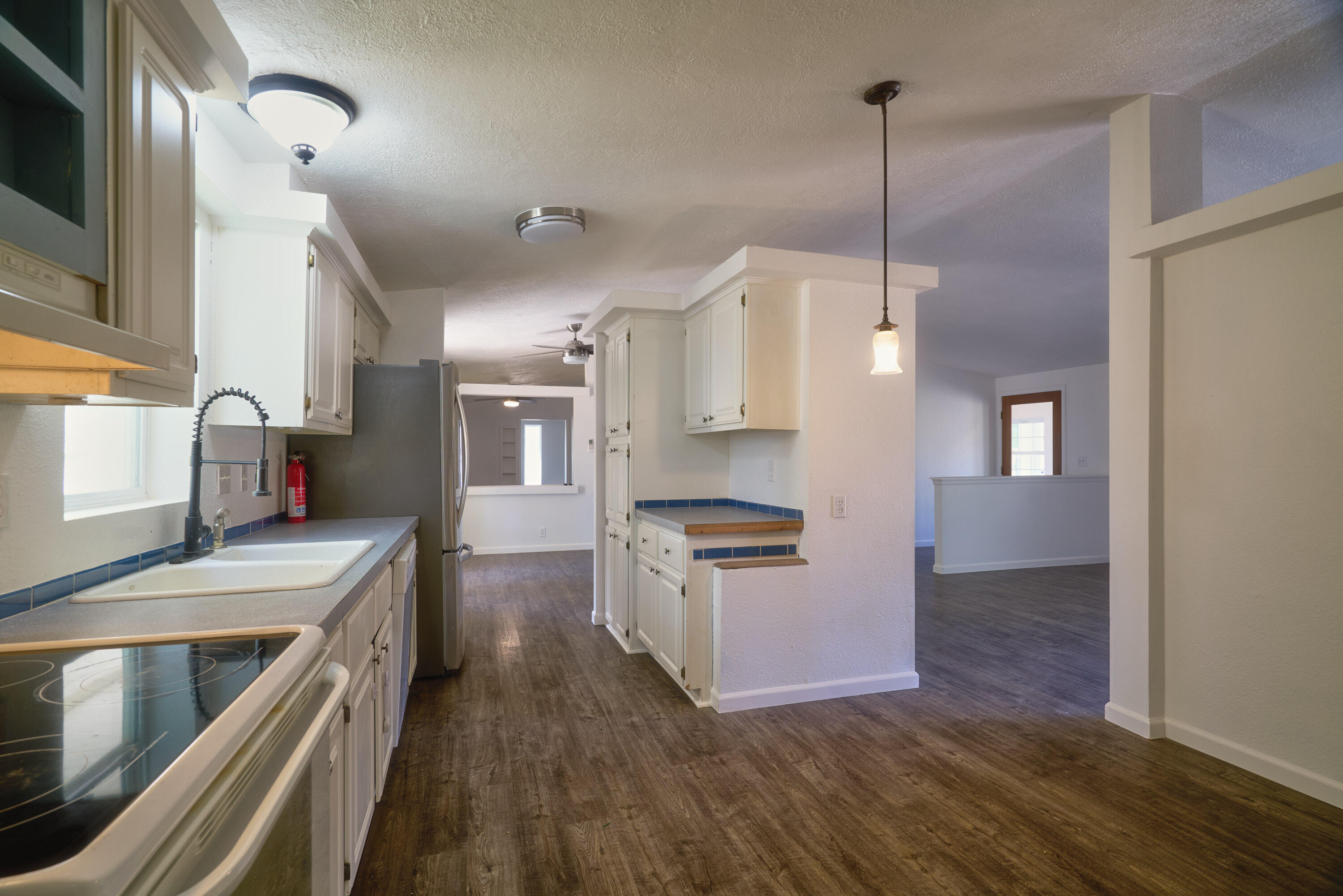 11441 Meadows Road White City, OR 97503 - Photo 17 of 55 11441 Meadows Rd-16
