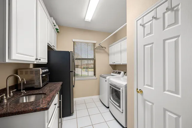 $425,000 | 18823 Cypress Mountain Drive, Spring, TX 77388