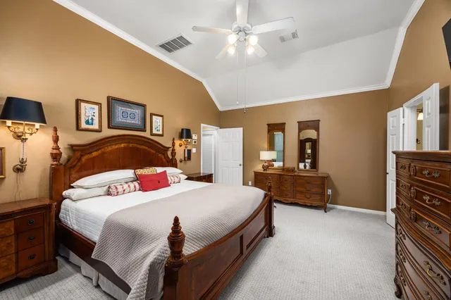 $425,000 | 18823 Cypress Mountain Drive, Spring, TX 77388