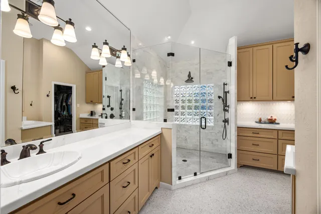 $425,000 | 18823 Cypress Mountain Drive, Spring, TX 77388