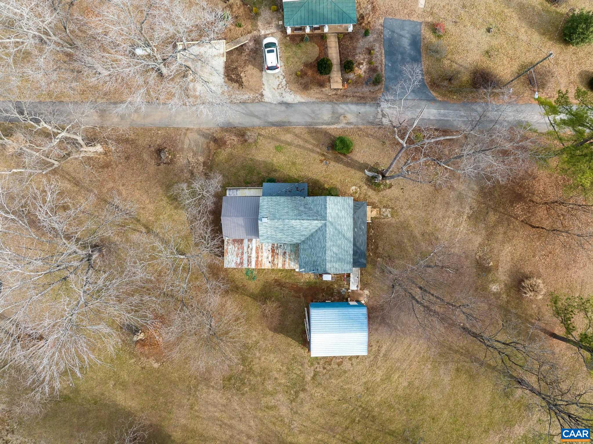 67 Lentz Lane Shipman, VA 22971 - Photo 22 of 31 a bathroom with a shower