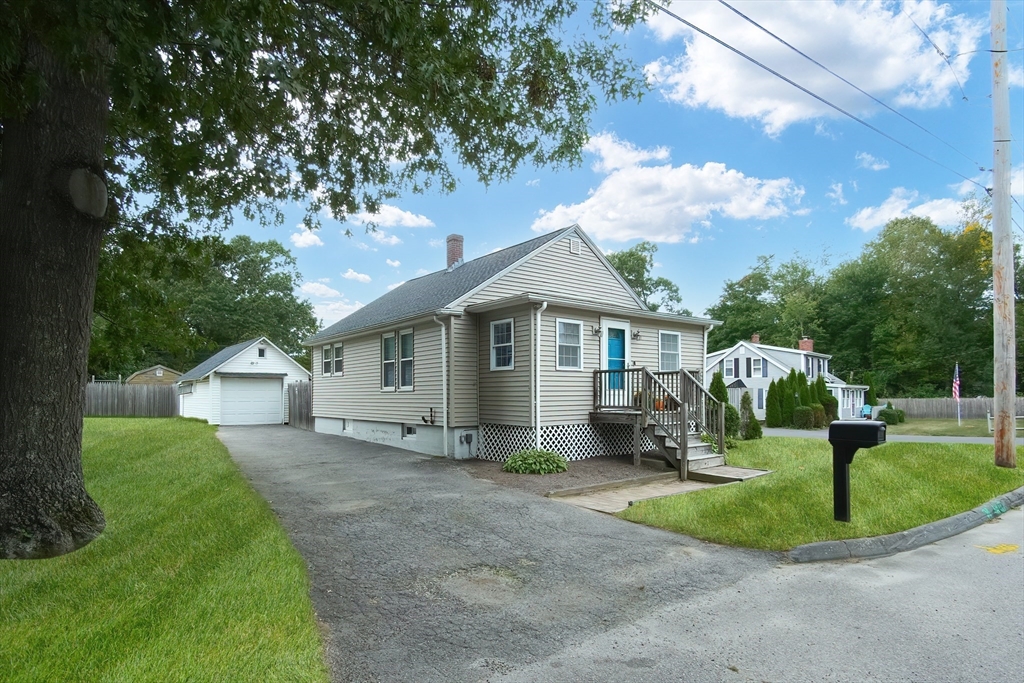 35 Cypress Road Attleboro, MA 02703 - Photo 1 of 33 Gallery Image 1