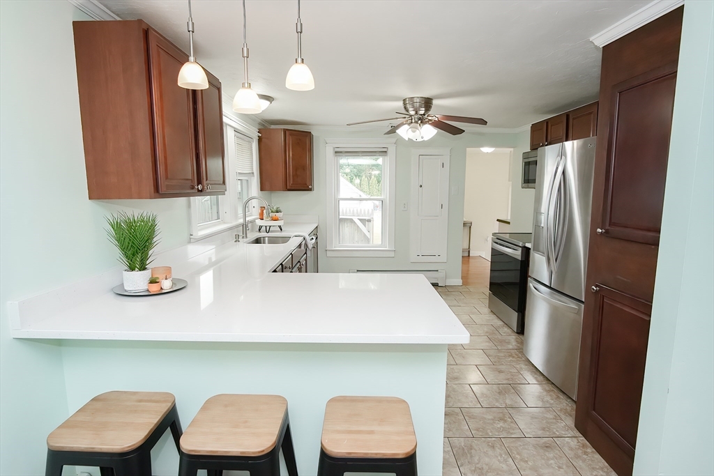 35 Cypress Road Attleboro, MA 02703 - Photo 6 of 33 Gallery Image 6