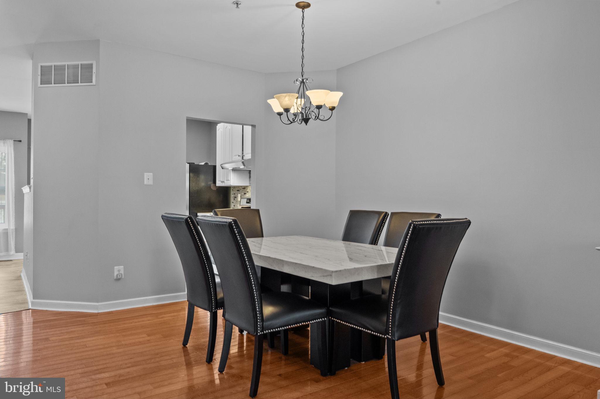 4635 Old Oak Road Doylestown, PA 18902 - Photo 8 of 44