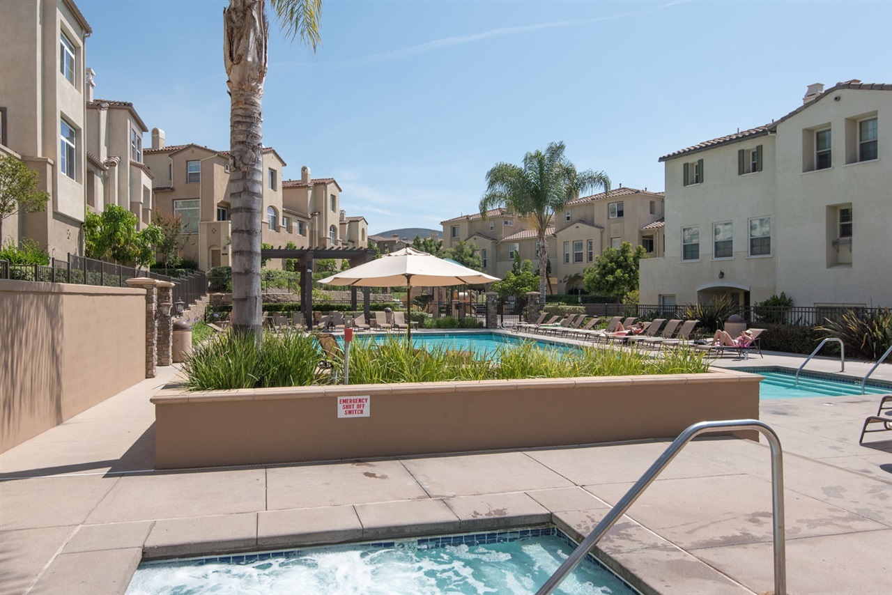 824 Almond Road San Marcos, CA 92078 - Photo 18 of 22 Gallery Image 18
