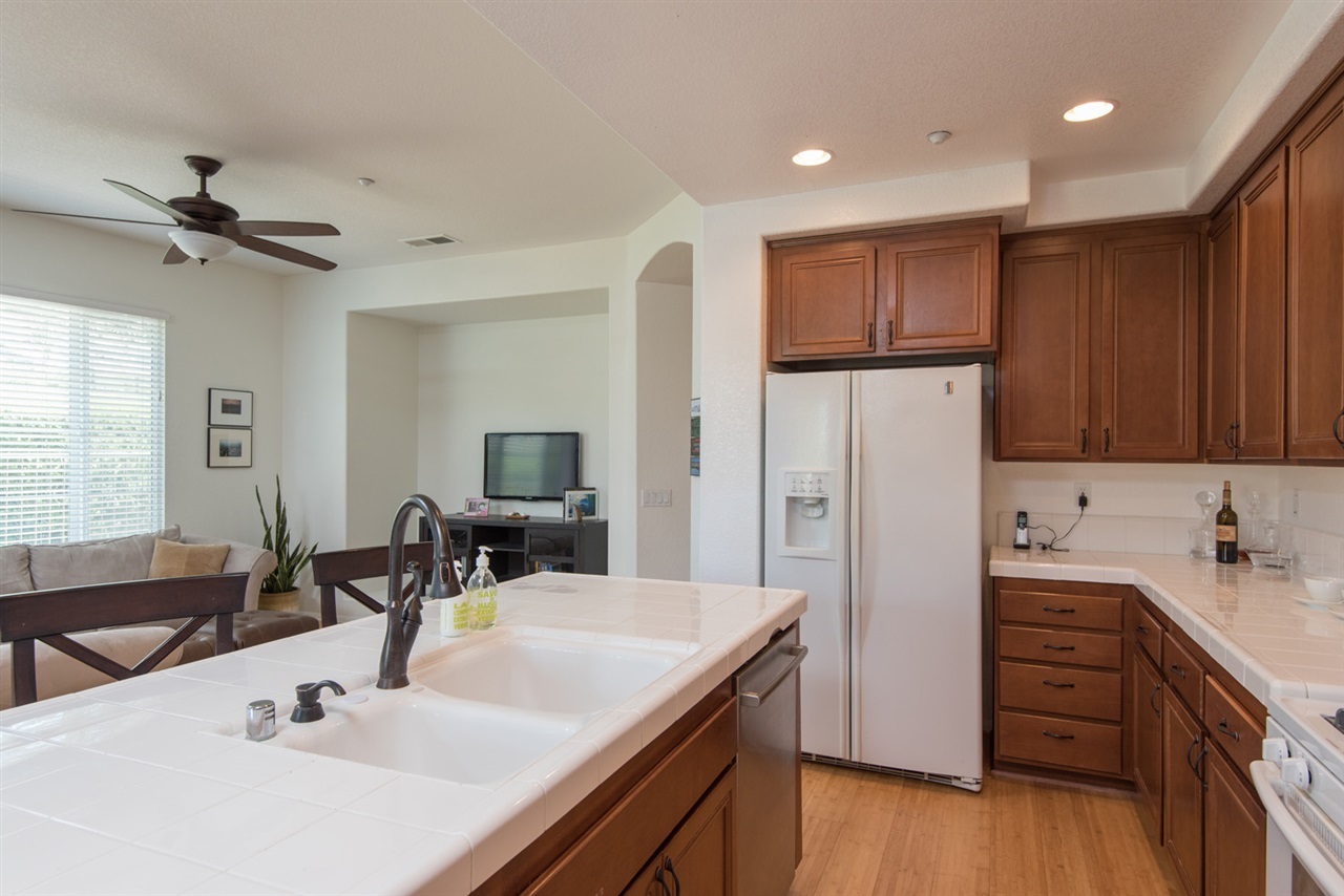 824 Almond Road San Marcos, CA 92078 - Photo 4 of 22 Gallery Image 4