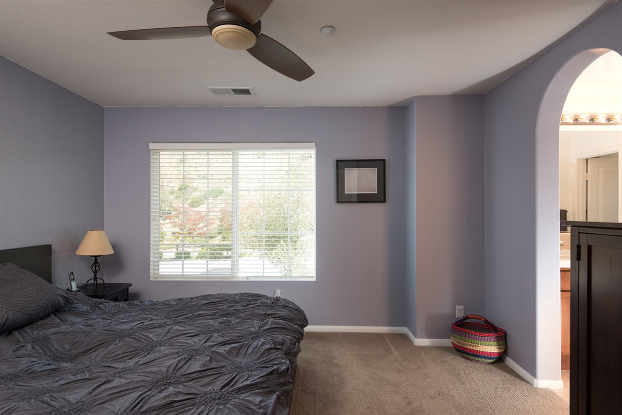 824 Almond Road San Marcos, CA 92078 - Photo 8 of 22 Gallery Image 8