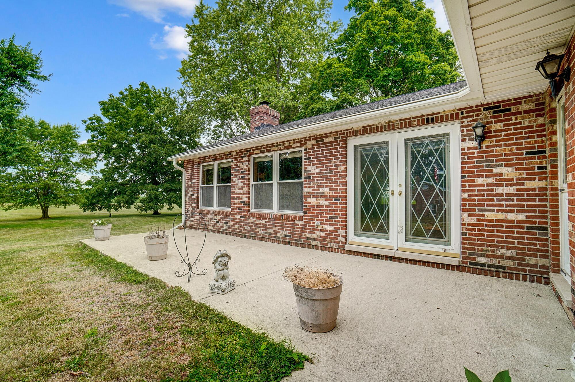4540 Goodson Road West Jefferson, OH 43162 - Photo 72 of 82 Patio