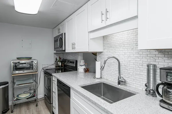 $210,000 | 207 5th Avenue Southwest, Unit 208, Rochester, MN 55902