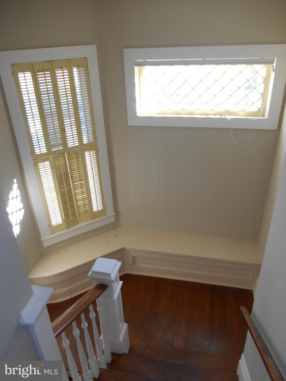 28151 Alms House Road Oxford, MD 21654 - Photo 17 of 30 Stairway to second floor