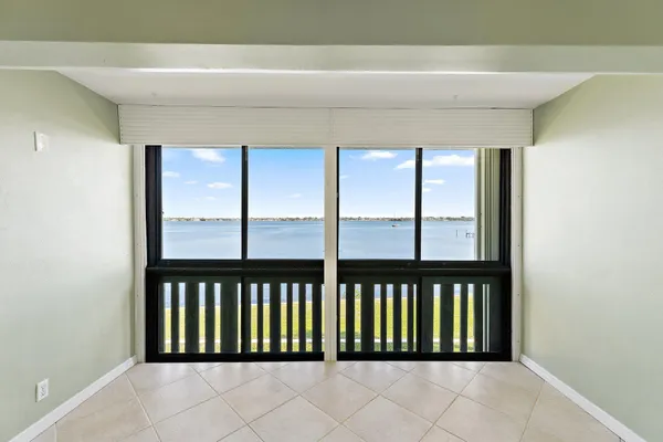 $435,000 | 175 Southeast St Lucie Boulevard, Unit E130, Stuart, FL 34996