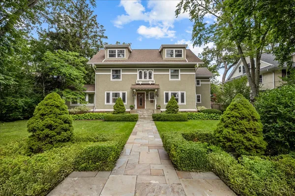 $2,995,000 | 412 Central Avenue, Wilmette, IL 60091