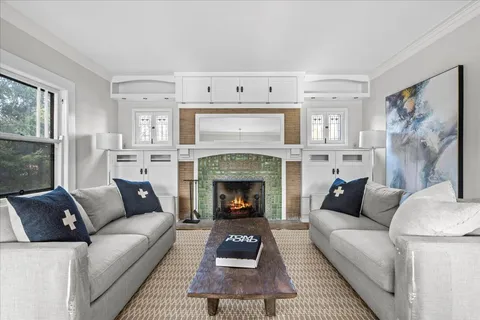 $3,195,000 | 412 Central Avenue, Wilmette, IL 60091