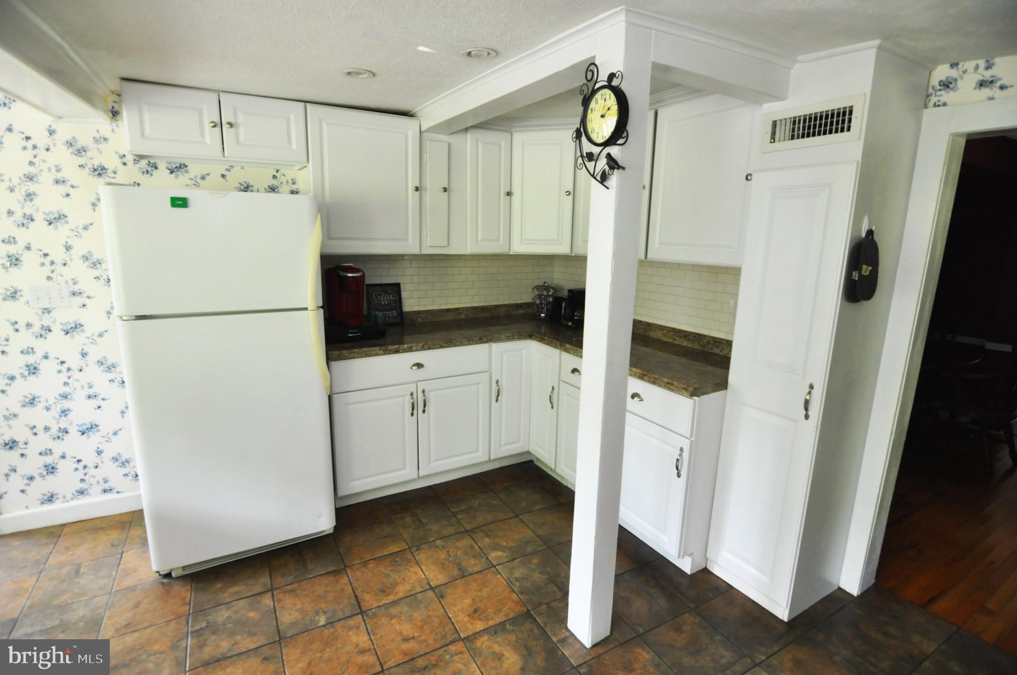 497 Back Mountain Road Winchester, VA 22602 - Photo 19 of 42 Kitchen