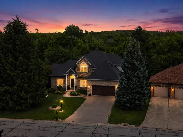 $629,900 | 10629 Erie Drive, Crown Point, IN 46307