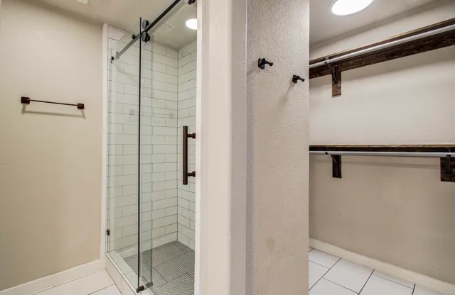 $1,800 | 712 Player Court, Conroe, TX 77302