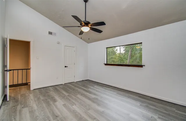 $1,800 | 712 Player Court, Conroe, TX 77302