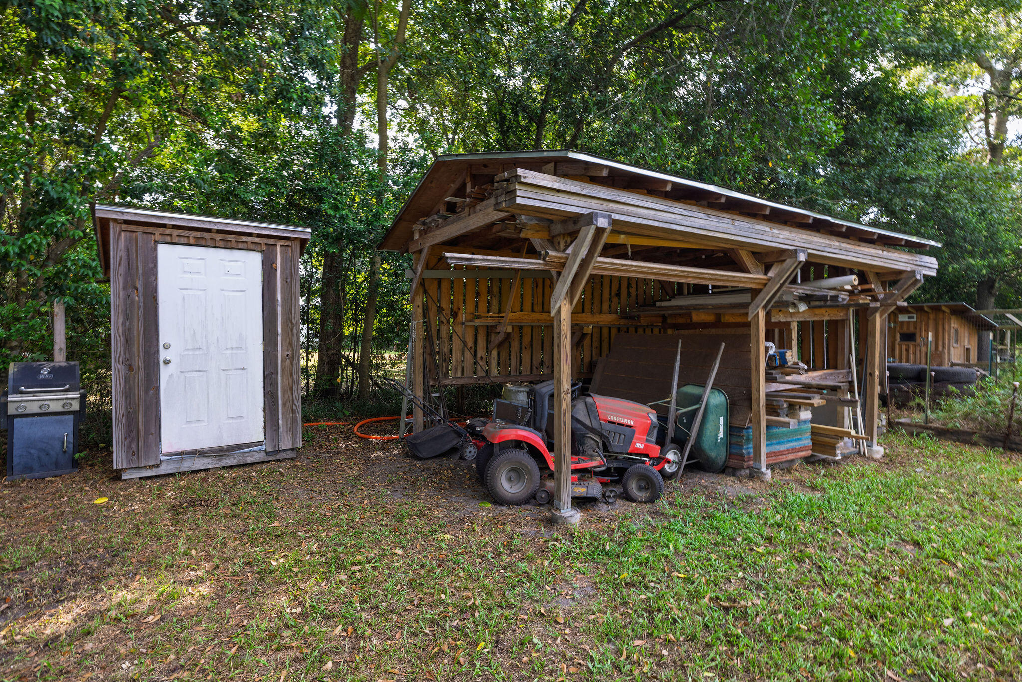 105 Dukes Street St. George, SC 29477 - Photo 41 of 58 Storage